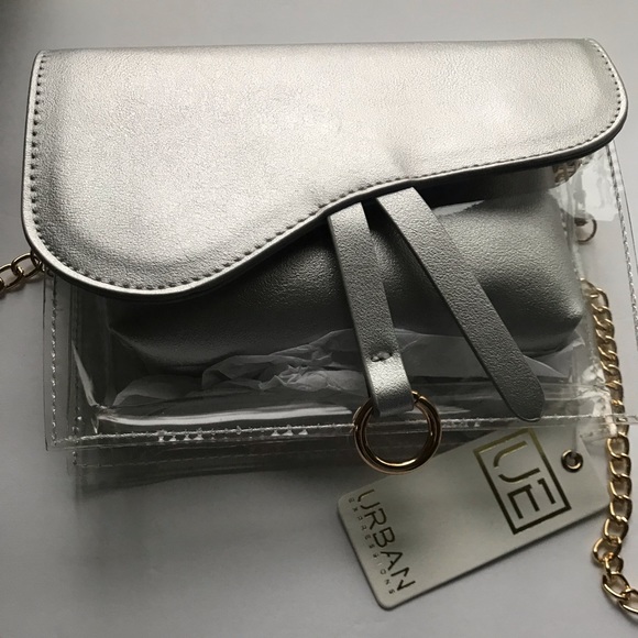 Urban Expression Clear and Silver Crossbody Bag - Picture 4 of 15
